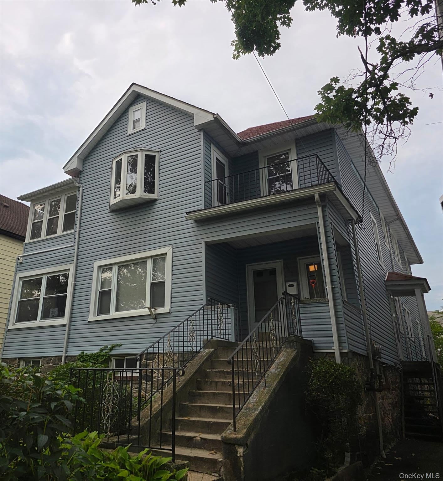 420 Bedford Avenue – photo 1