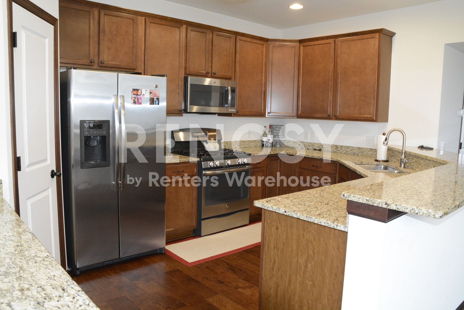 9580 Madison Dr Apt 1 Chanhassen, MN 55317 – photo 5