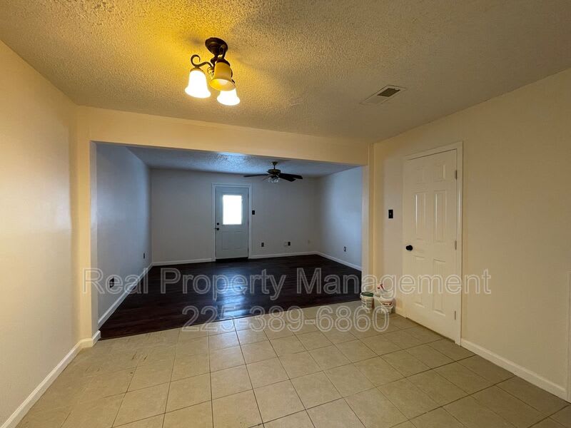 14619 Forest Grove Ave – photo 2