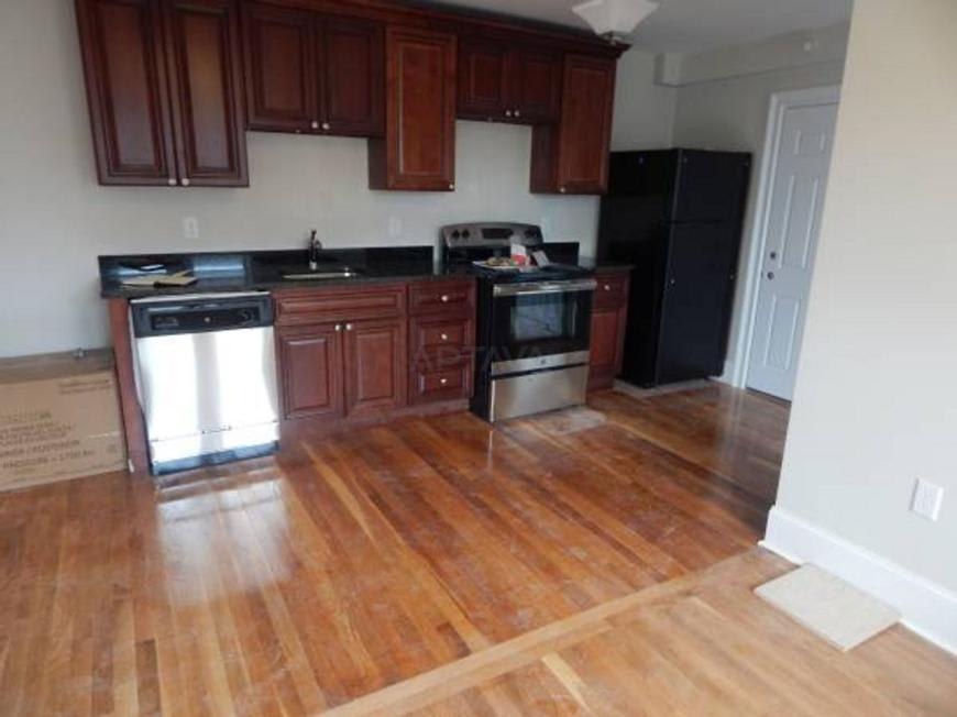 131 Orchard St. – photo 4