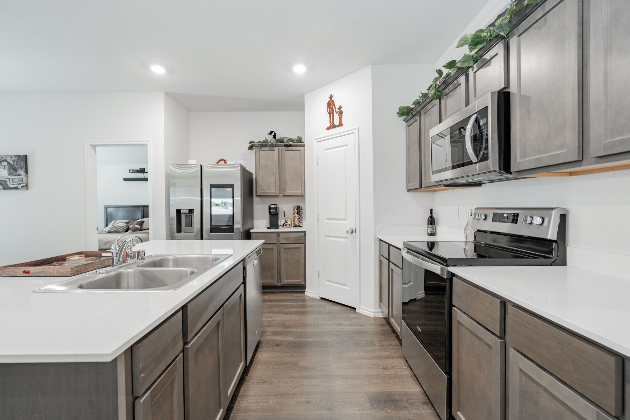 908 Old Bluff Road – photo 4