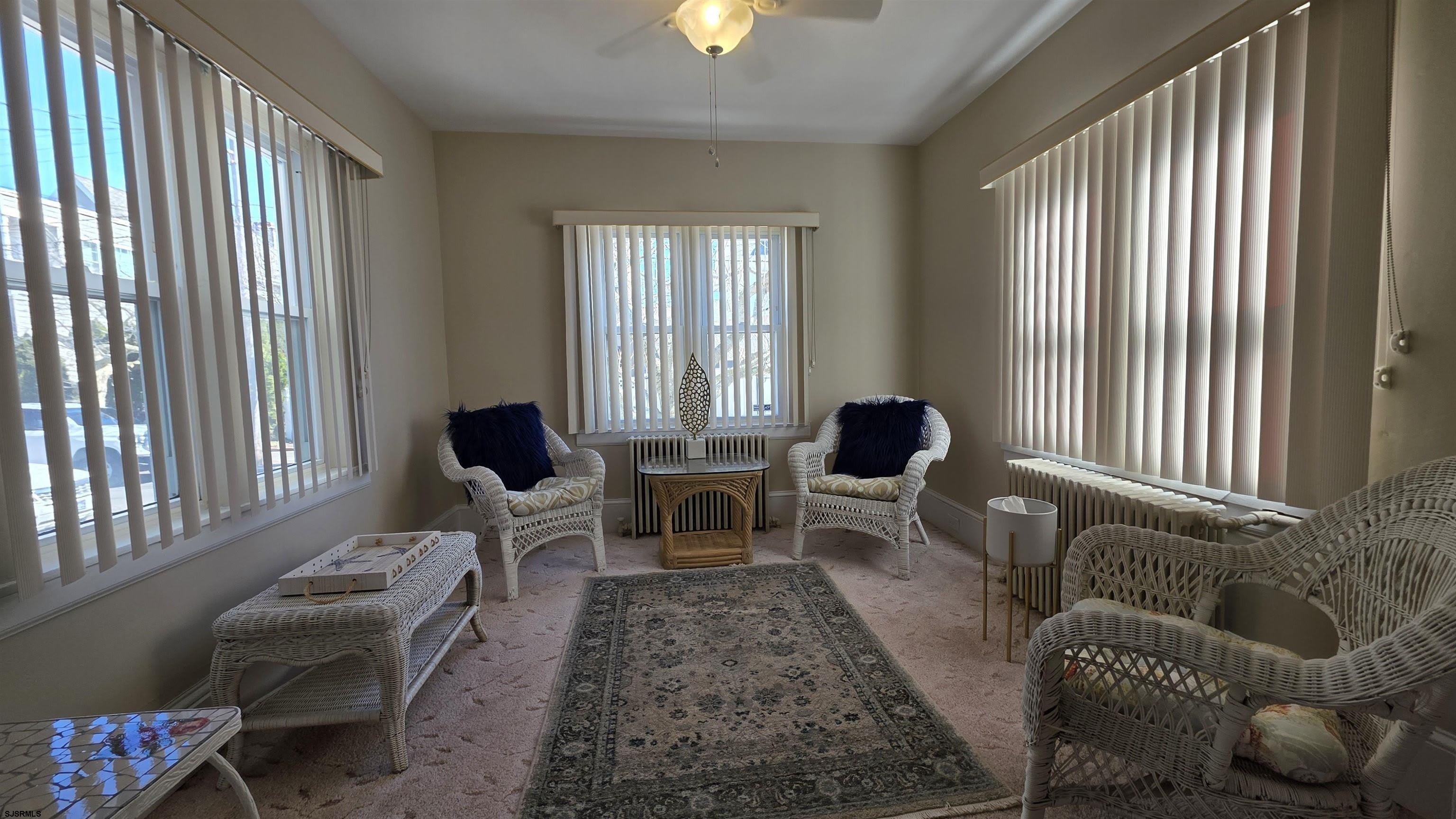 34 N Montgomery Ave – photo 4