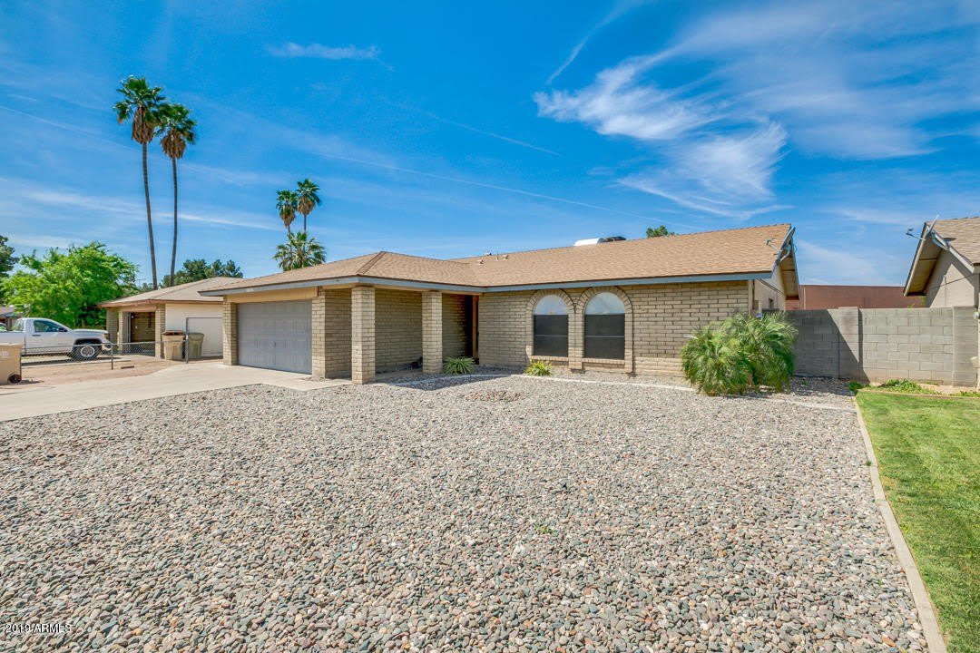 10640 N 66th Avenue – photo 3