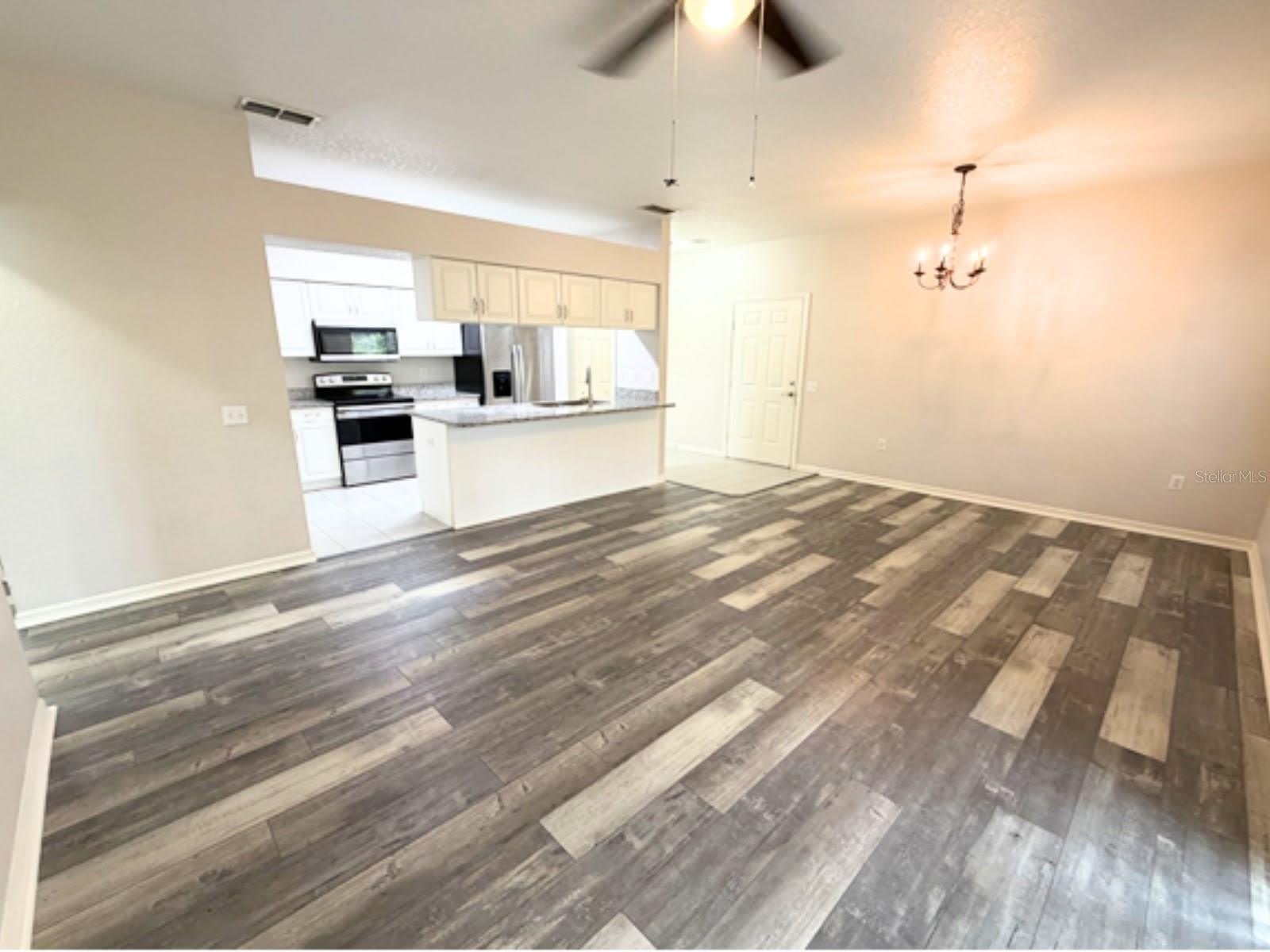 1001 EAGLE POND Drive – photo 3