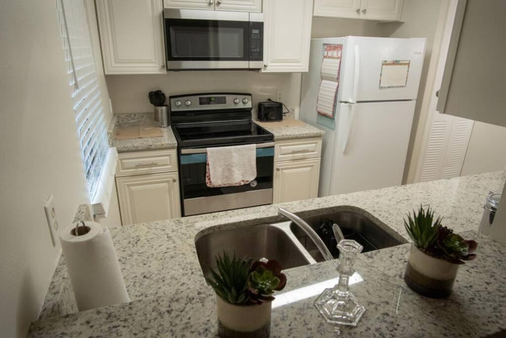 7350 Oak Meadows Circle – photo 3