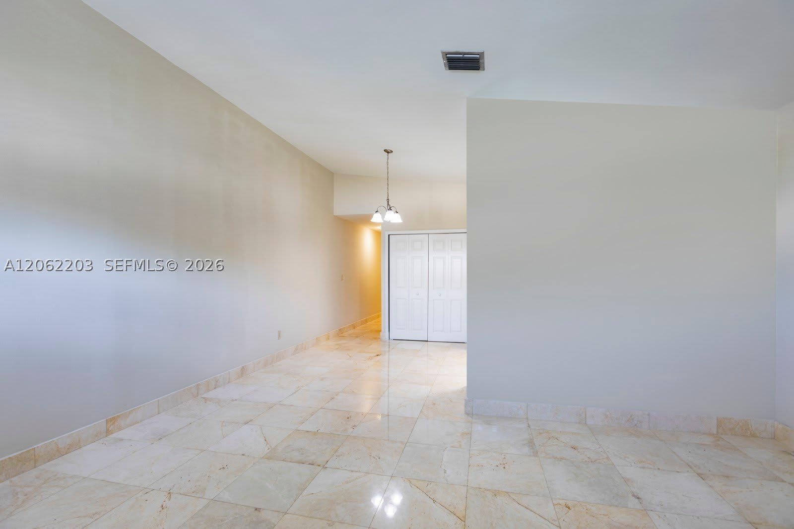 2733 Sw 31St Pl – photo 4