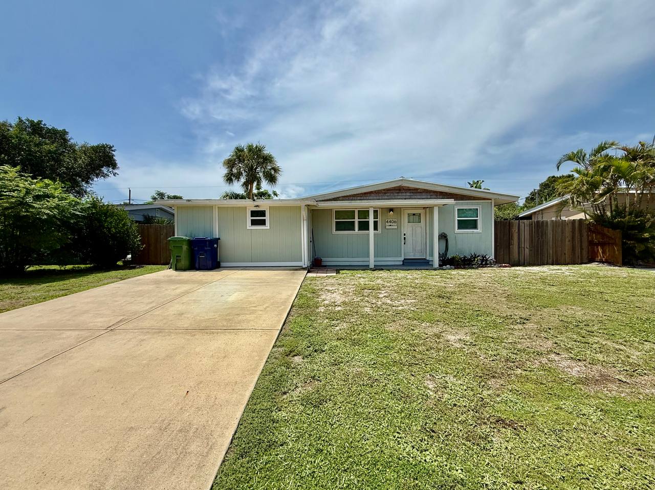 4406 W Trilby Ave – photo 1