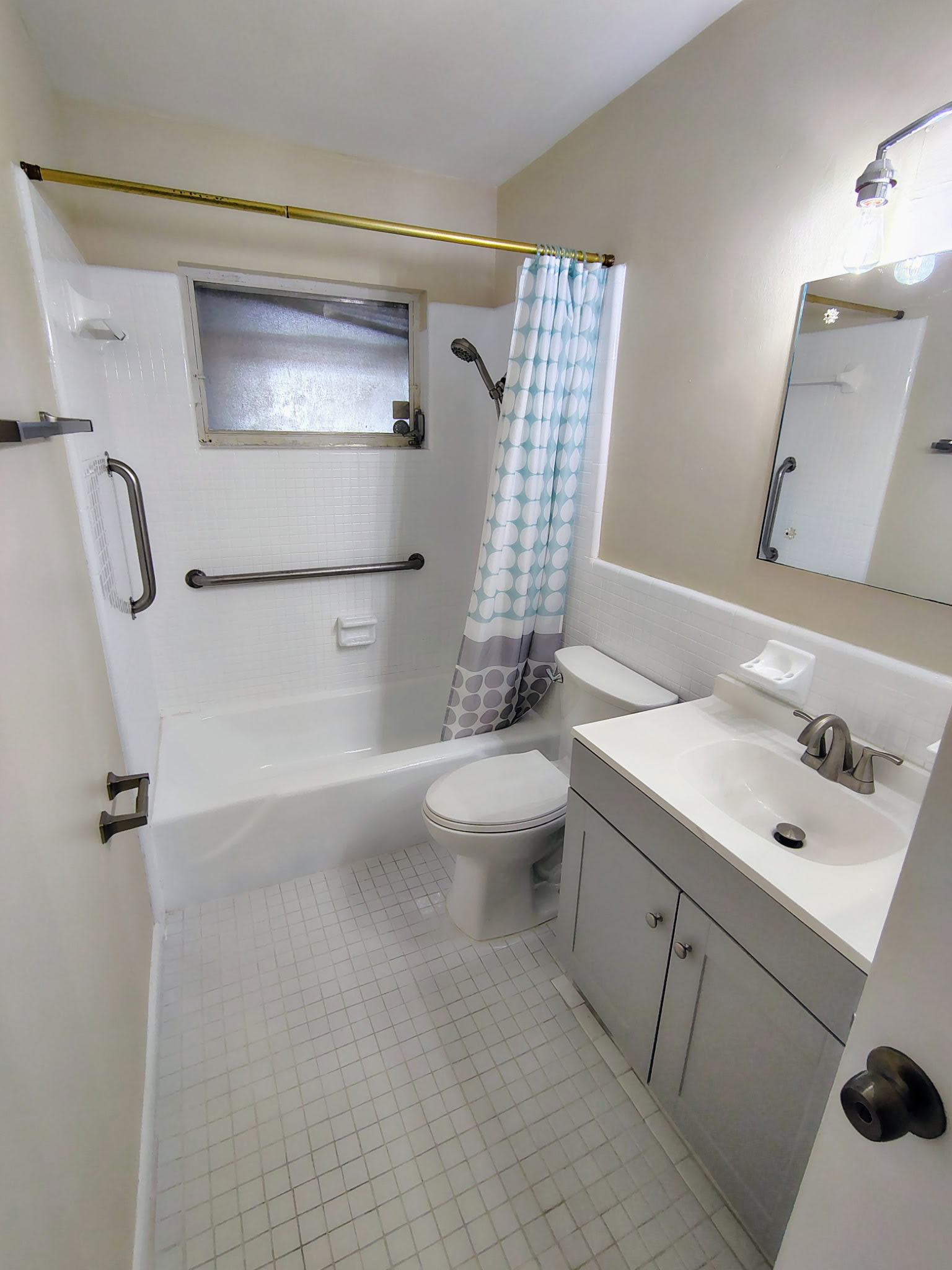 198 Idleview Ave – photo 5