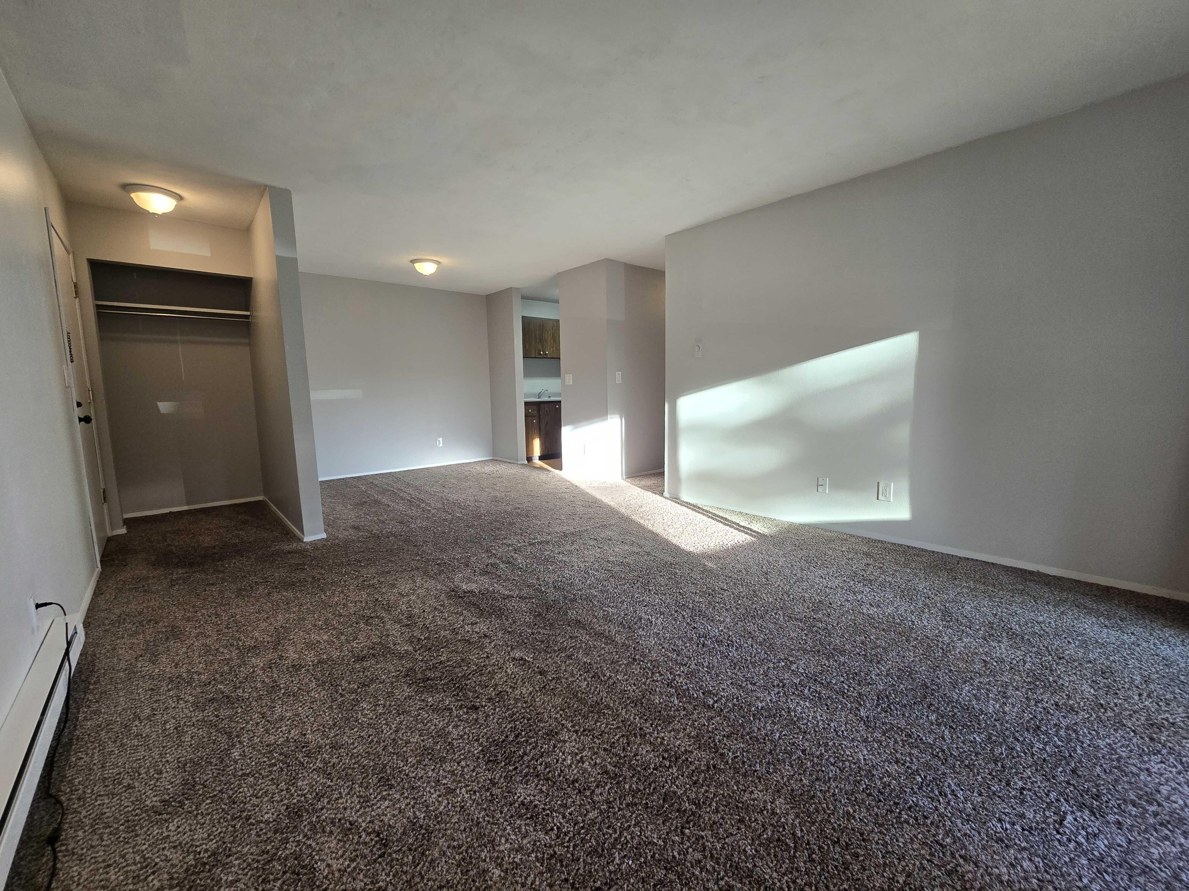1605 North Visscher Street – photo 2