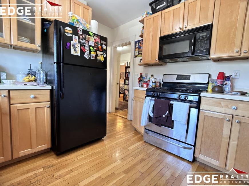 148 Faneuil St – photo 4