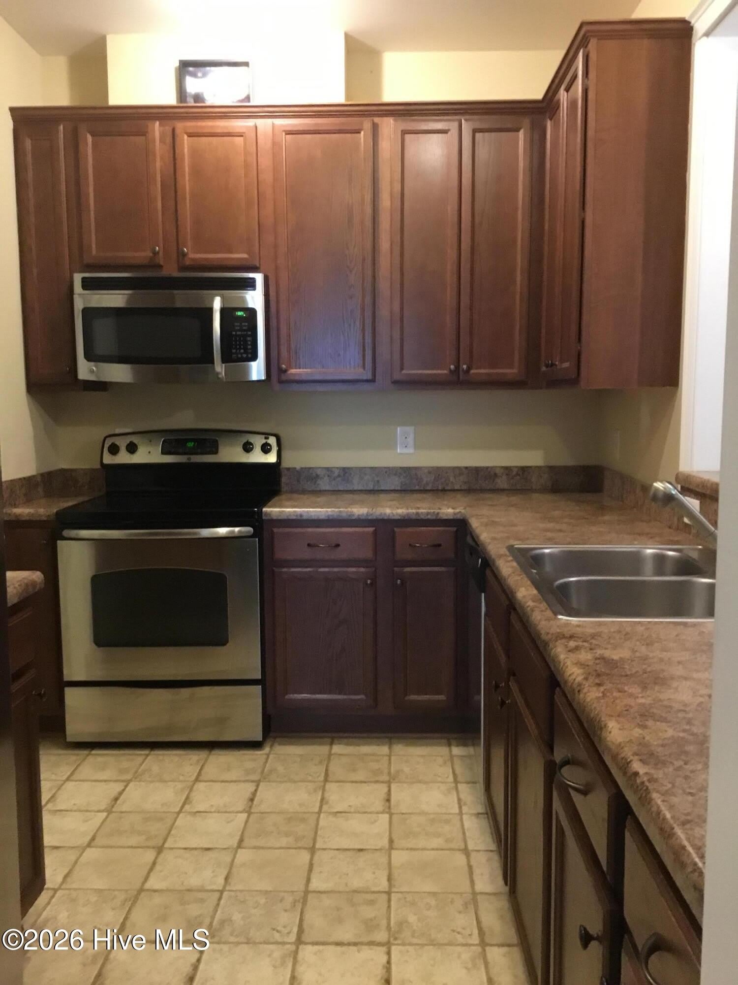 115 Covil Avenue – photo 3