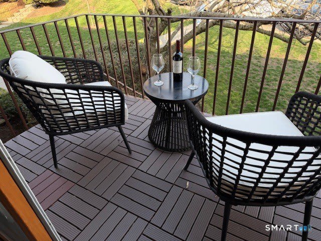 127 Kennedy Drive – photo 1