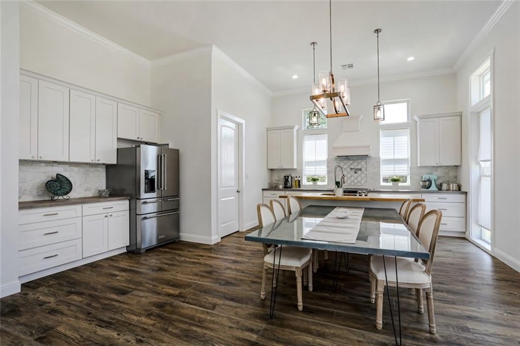 1122 MAINE Avenue – photo 4
