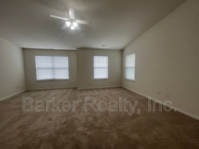 11711-100 Mezzanine Drive – photo 4