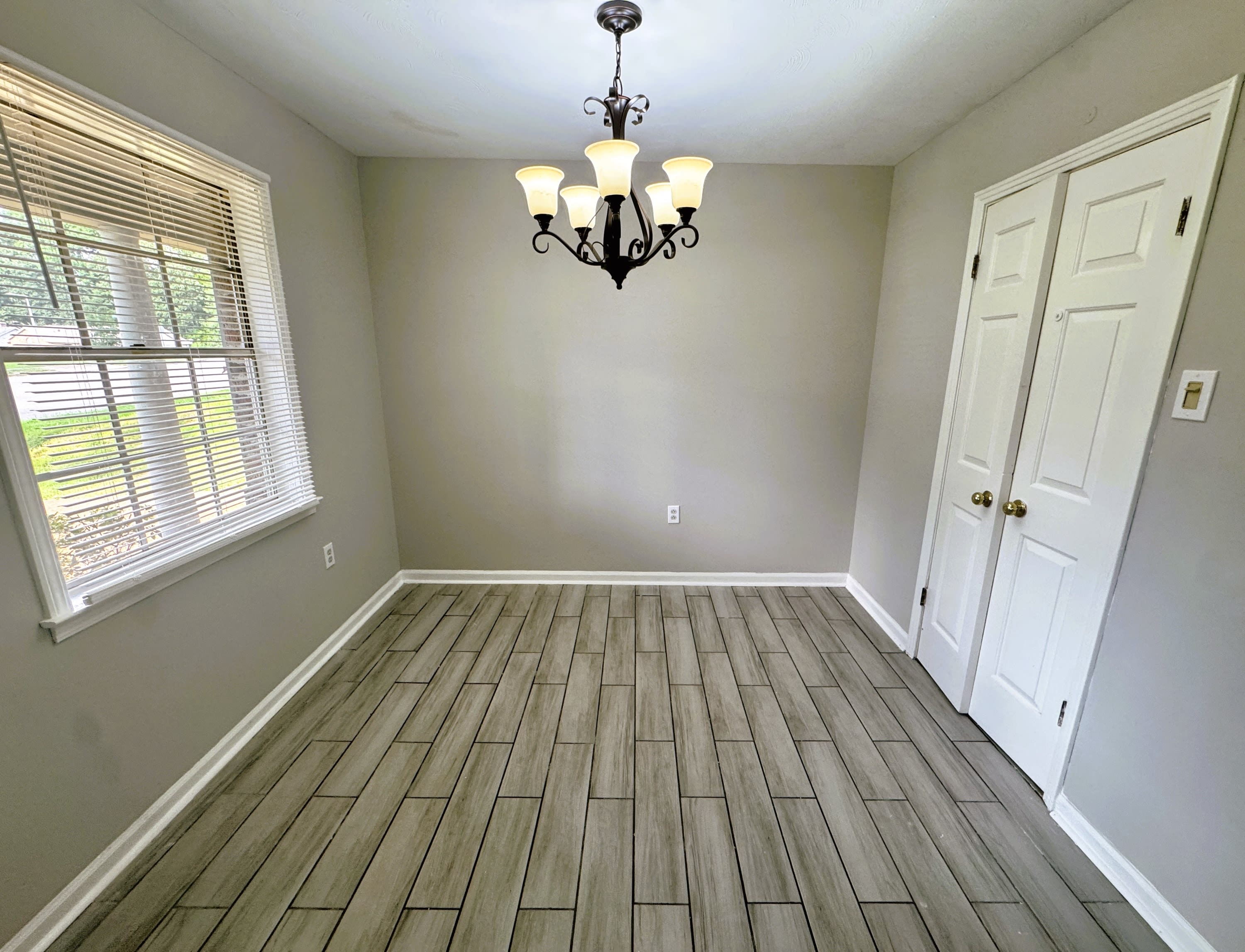 5209 Yale Road – photo 3