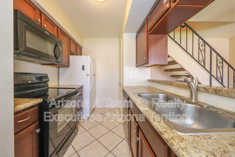 6596 Calle La Paz – photo 4