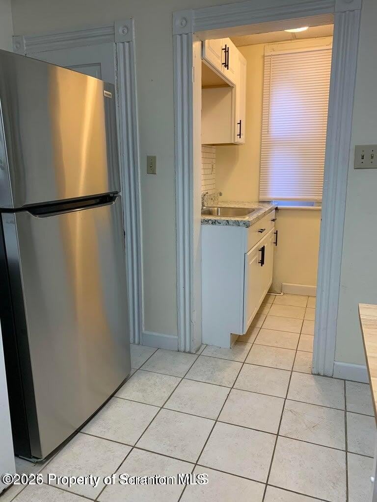 2430 Amelia Avenue – photo 2