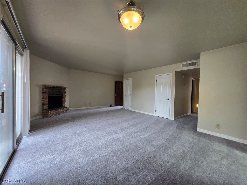 5360 INDIAN RIVER Drive – photo 1