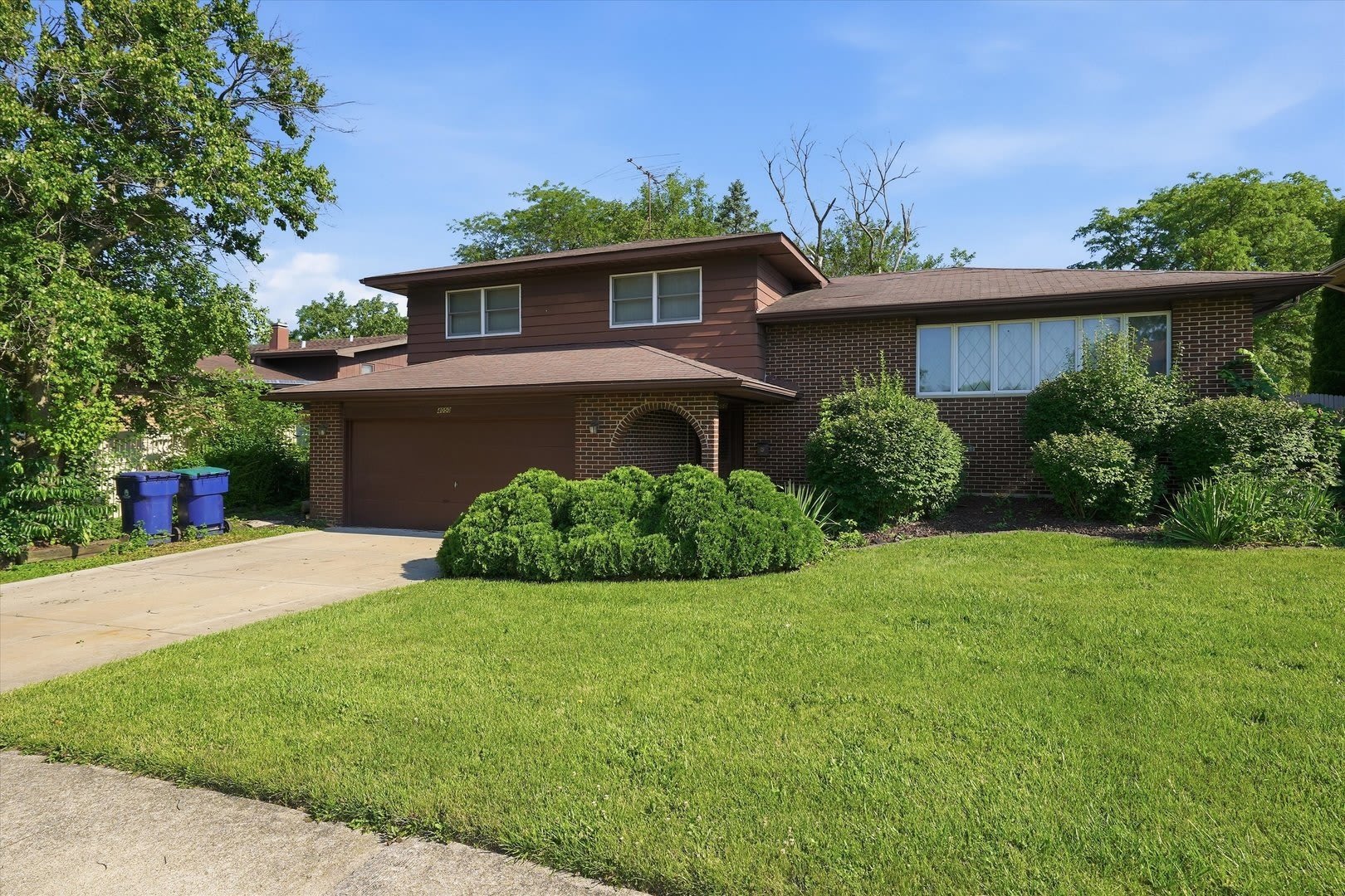 4050 Violet Lane – photo 2