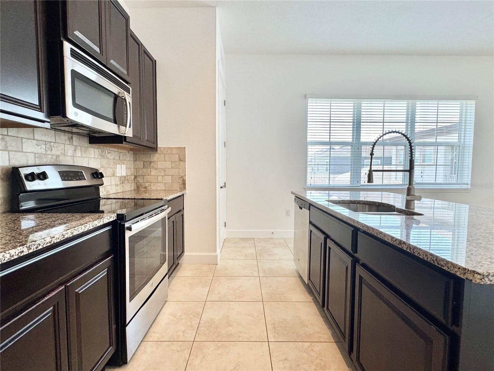 14016 DUNANT Lane – photo 4