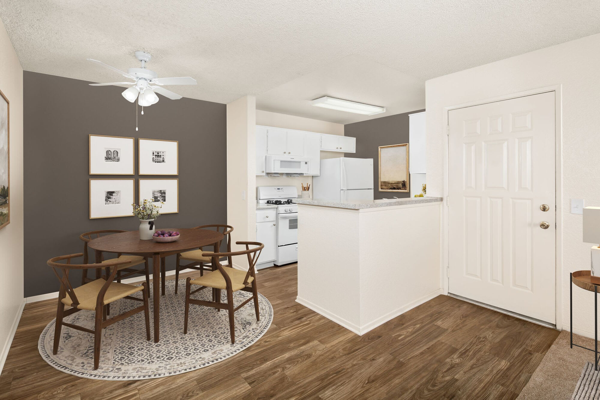 Somerset Apts. – photo 4