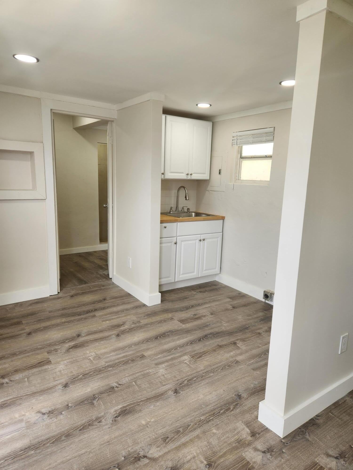 134 W 24TH W – photo 3