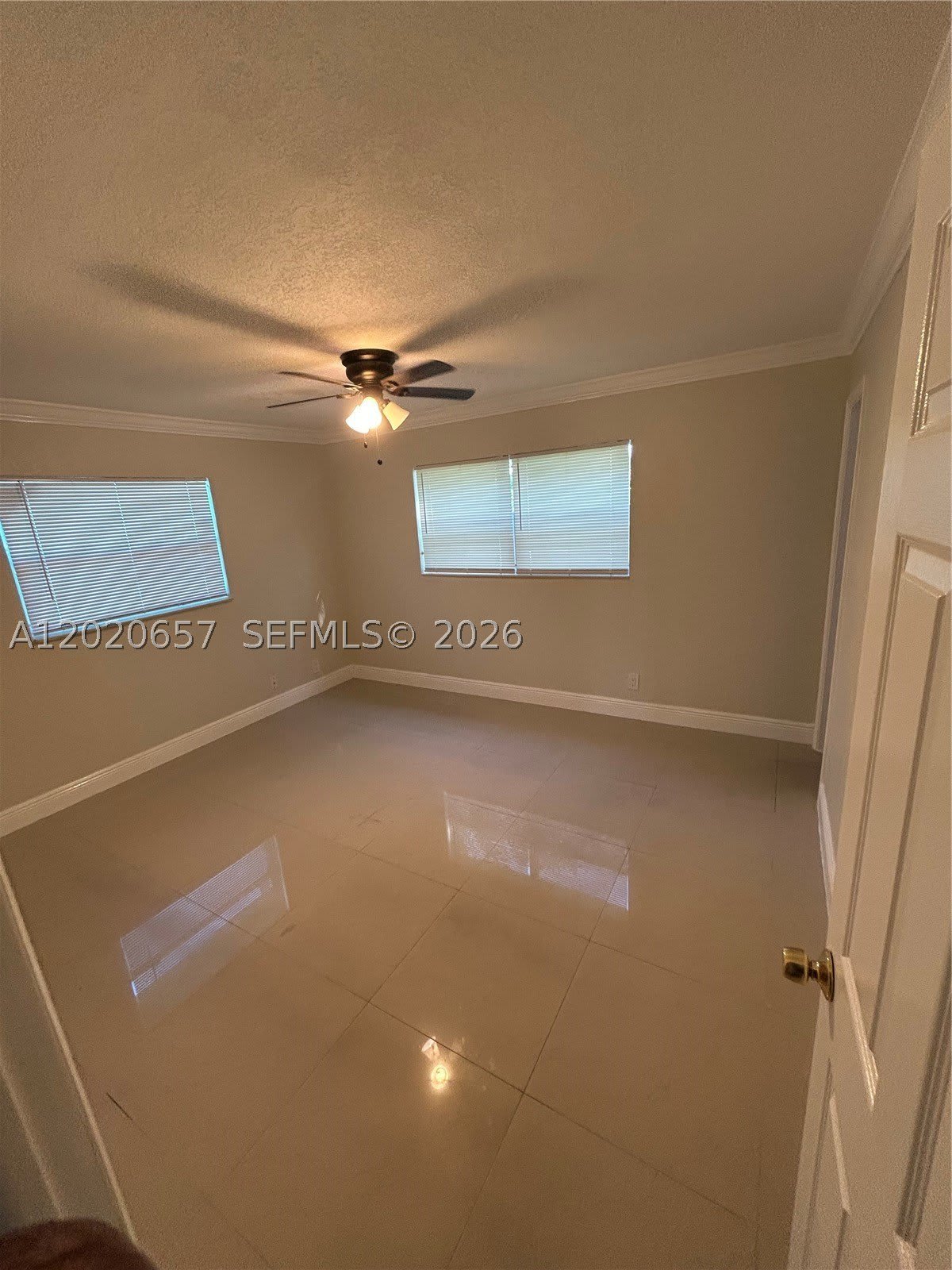 6701 SW 7th Pl – photo 3