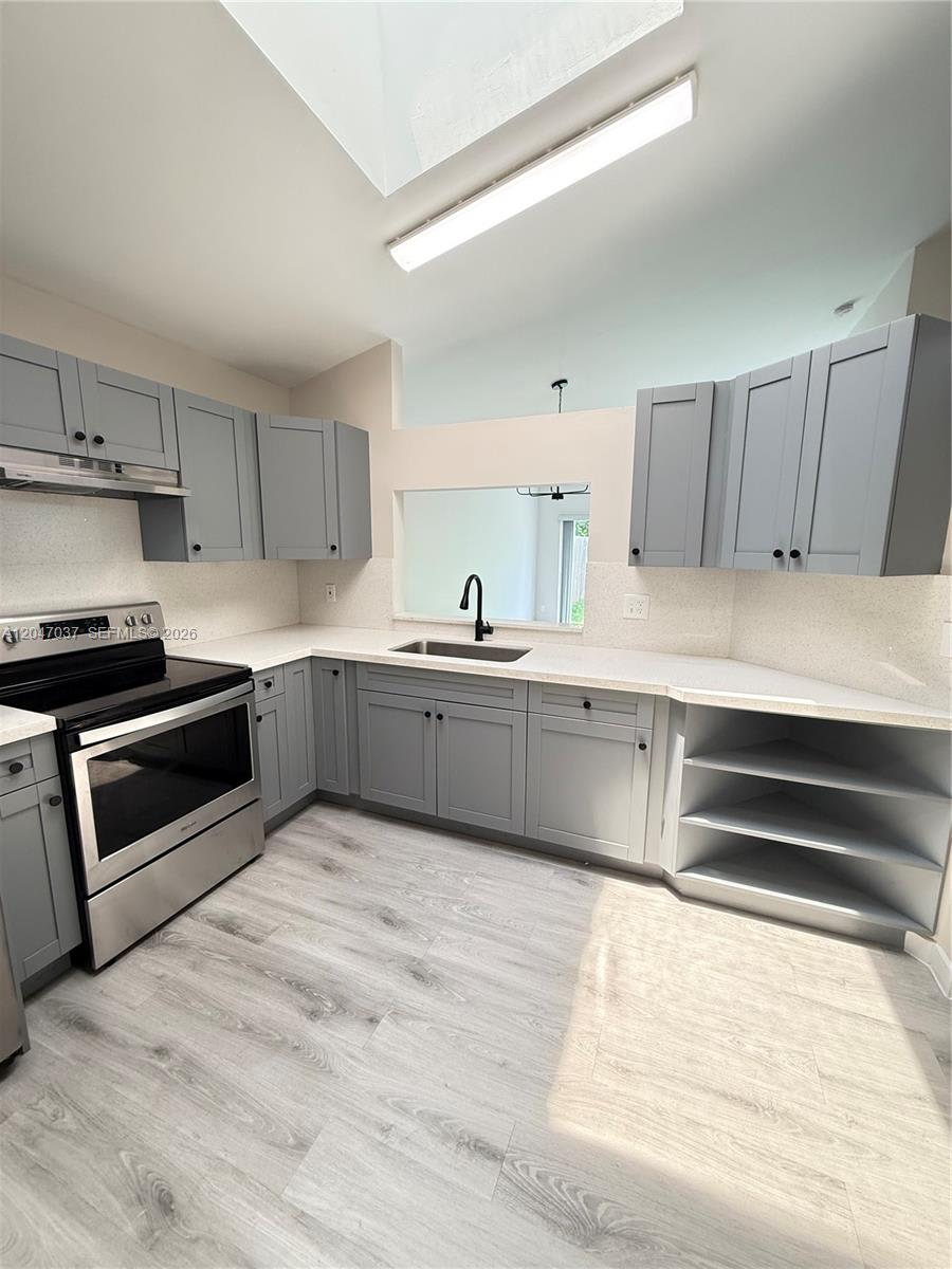 10113 Southwest 223Rd Terrace – photo 2