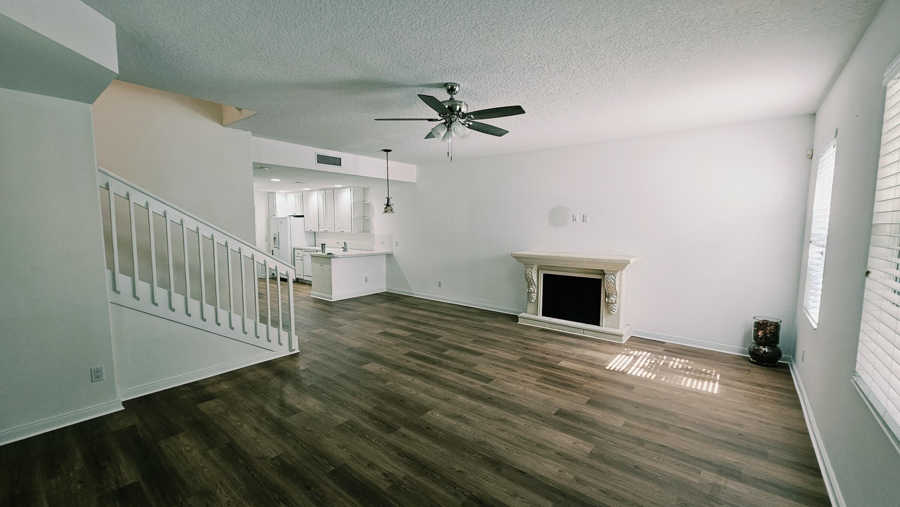 2868 W COMMUNITY Drive – photo 4