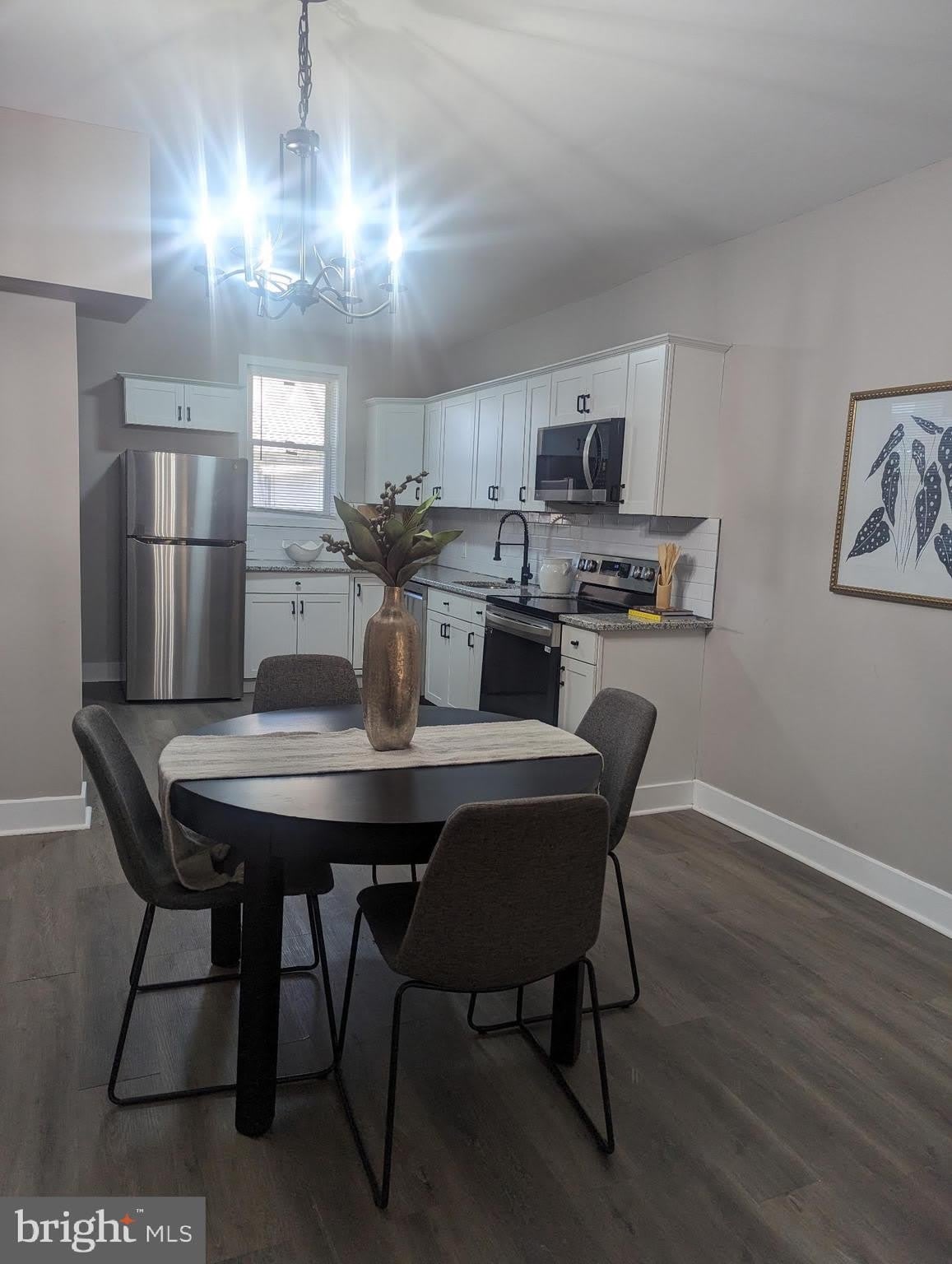 6721 N WOODSTOCK Street – photo 2