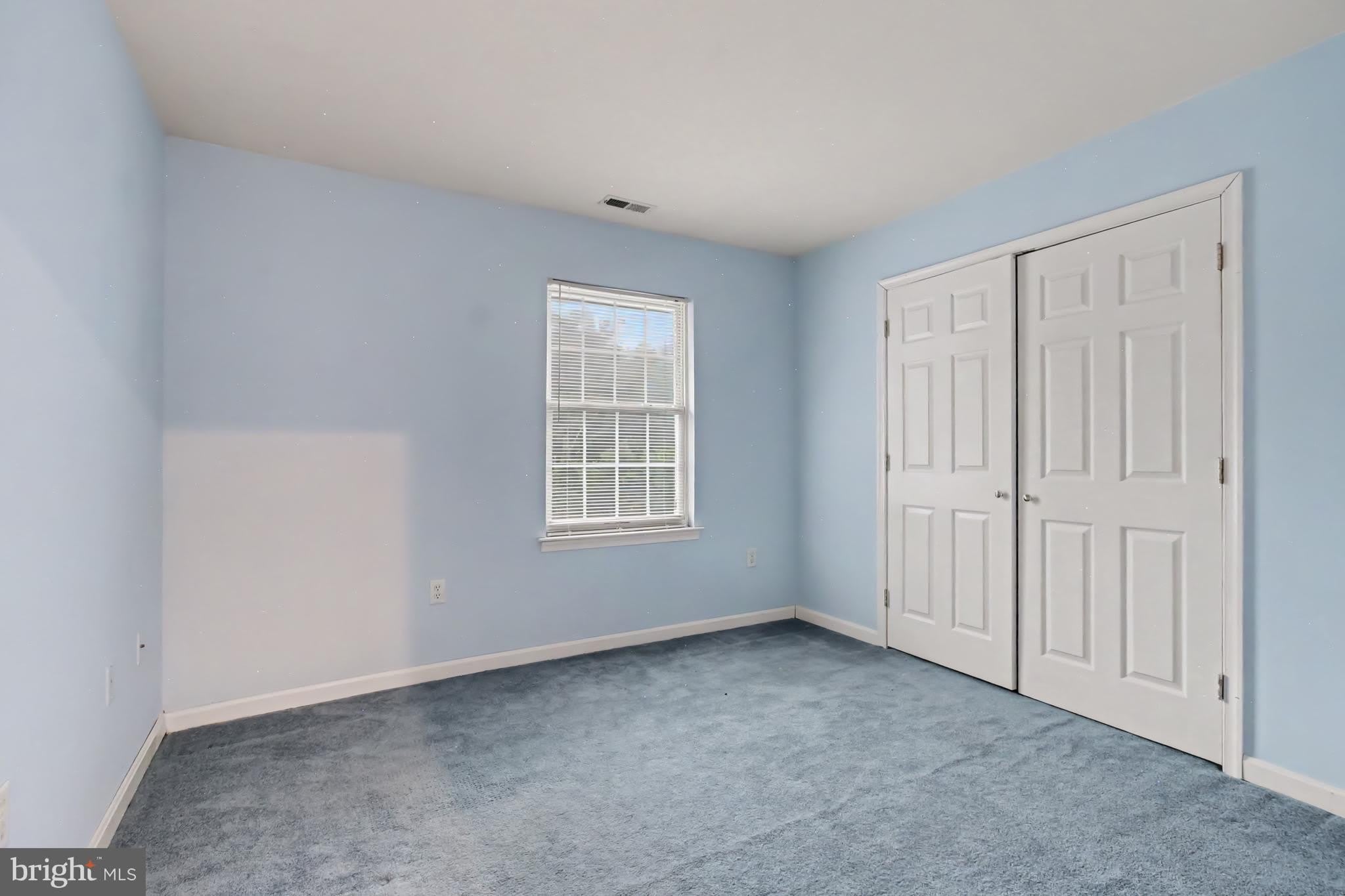 1702 OAKFIELD Avenue – photo 2