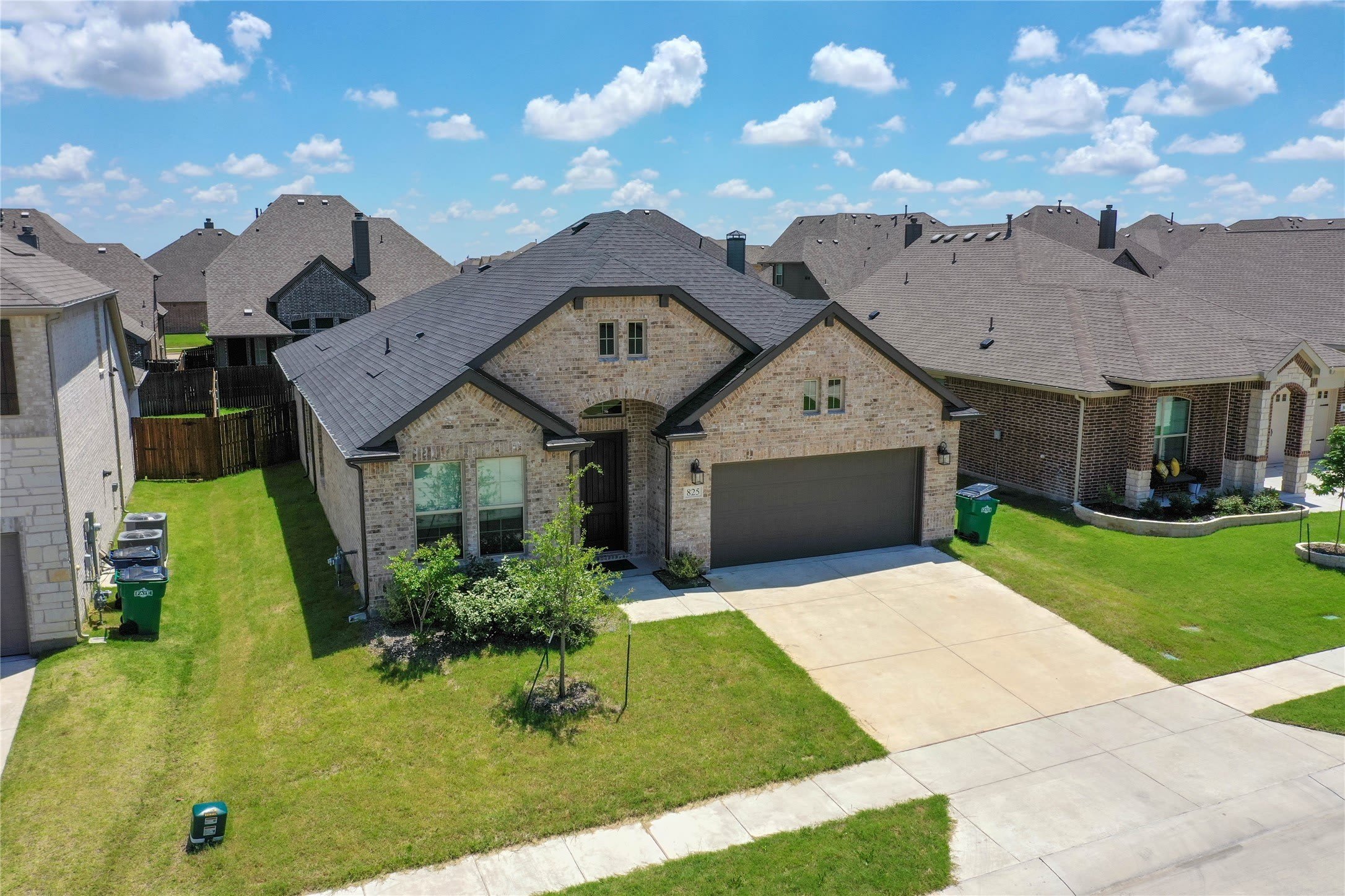 825 Allison Drive – photo 3