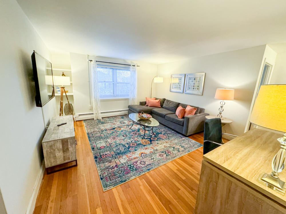 91 Chestnut St – photo 2
