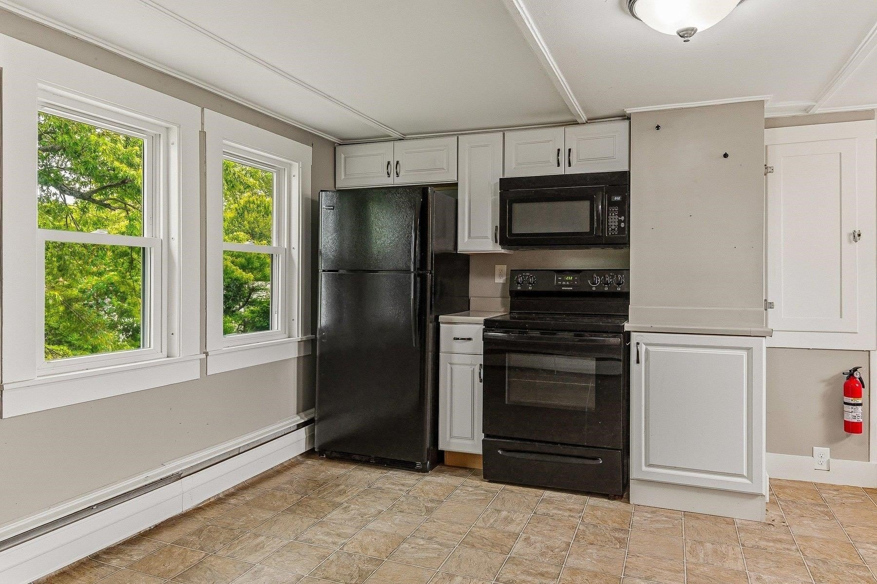 2 Lee Street – photo 4