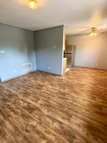 1828 W Jefferson St, Apt 4 – photo 3