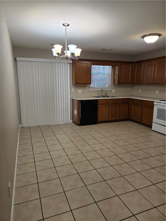 2158 Kristy Lane – photo 4