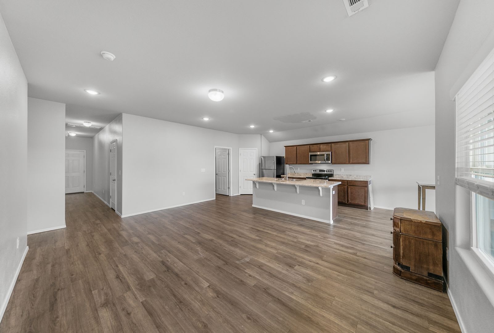 4 Bedroom 2 Bath in Morningside Estates – photo 4