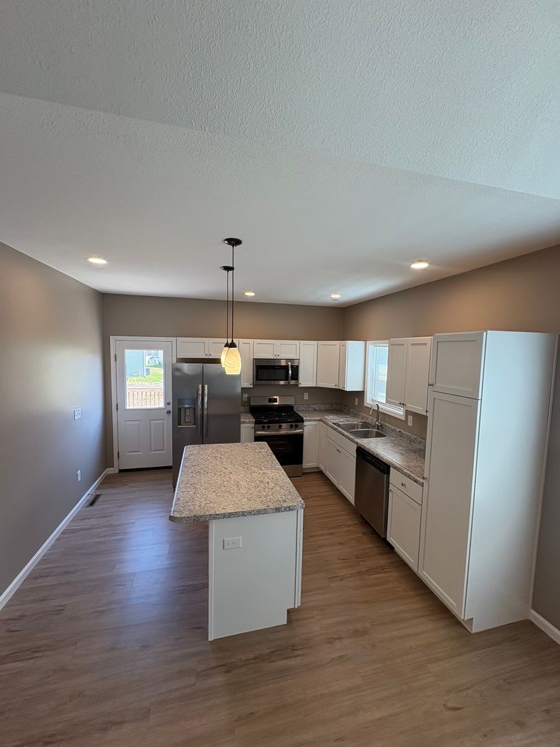 New Construction 3-Bed Ranch in the Heart of Washington — 2-Car Garage & All Appliances Included! – photo 3