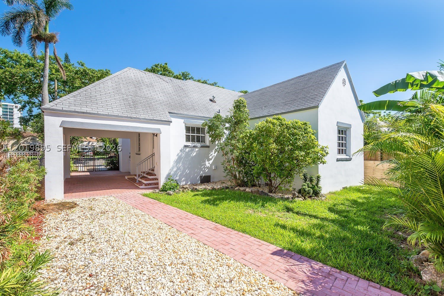 228 Sw 23Rd Rd – photo 4