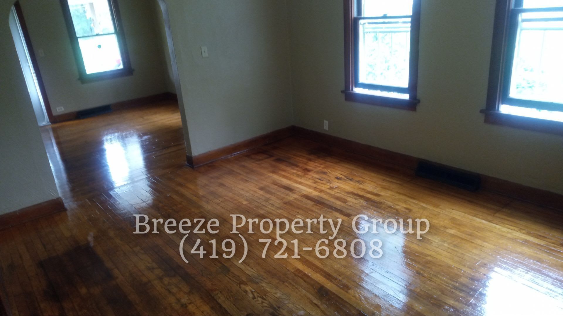 Two bedroom unit for rent in E Park St Toledo – photo 3