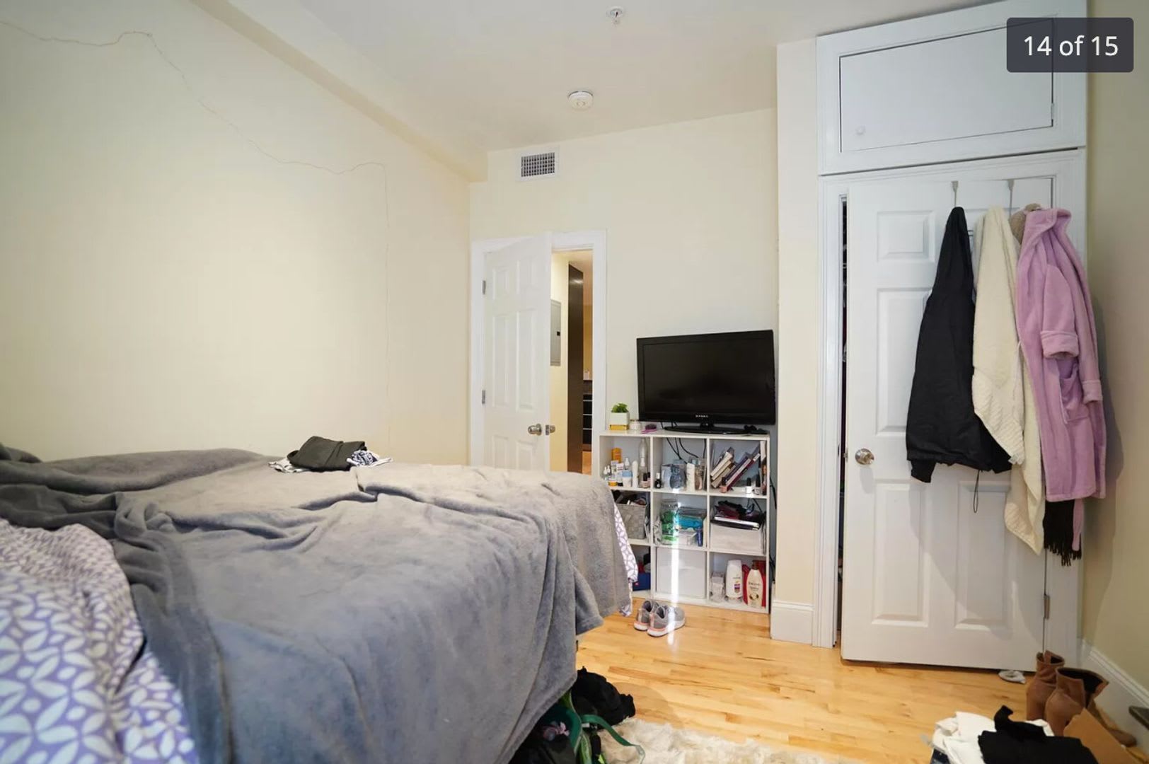 Charming 4 Bedroom-No Broker Fee – photo 5