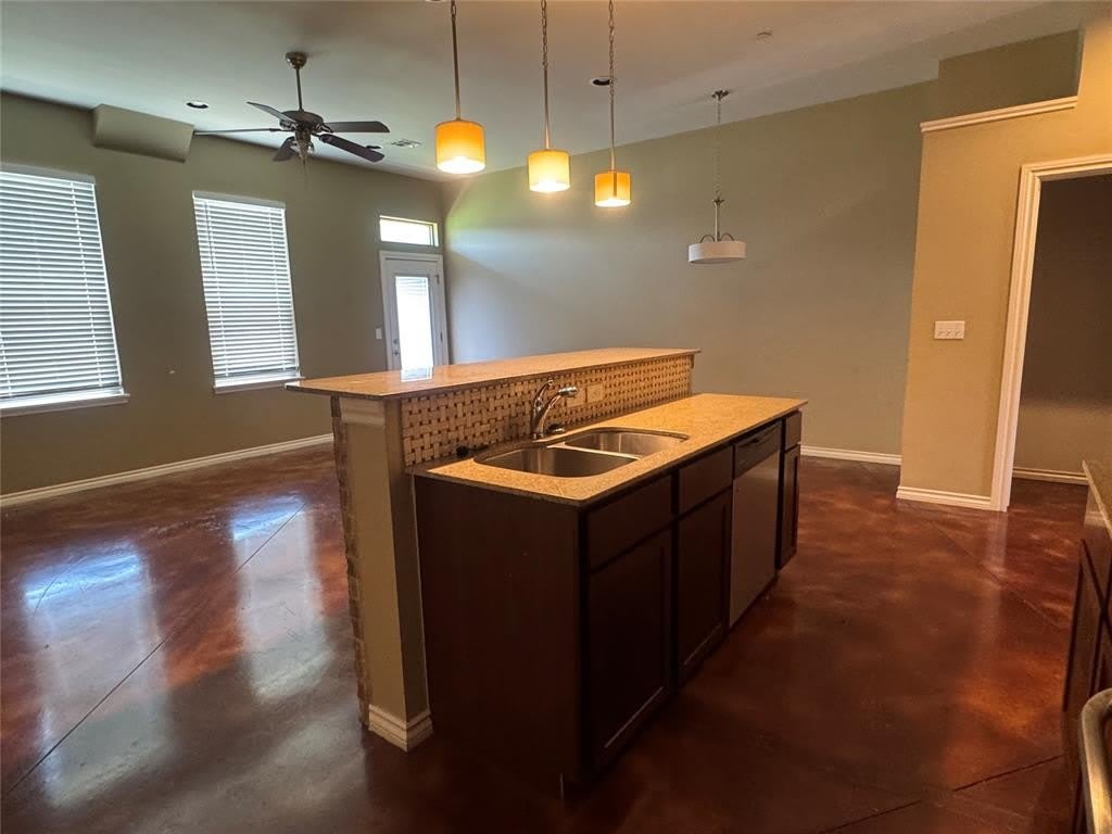 473 S Fretz Avenue – photo 4