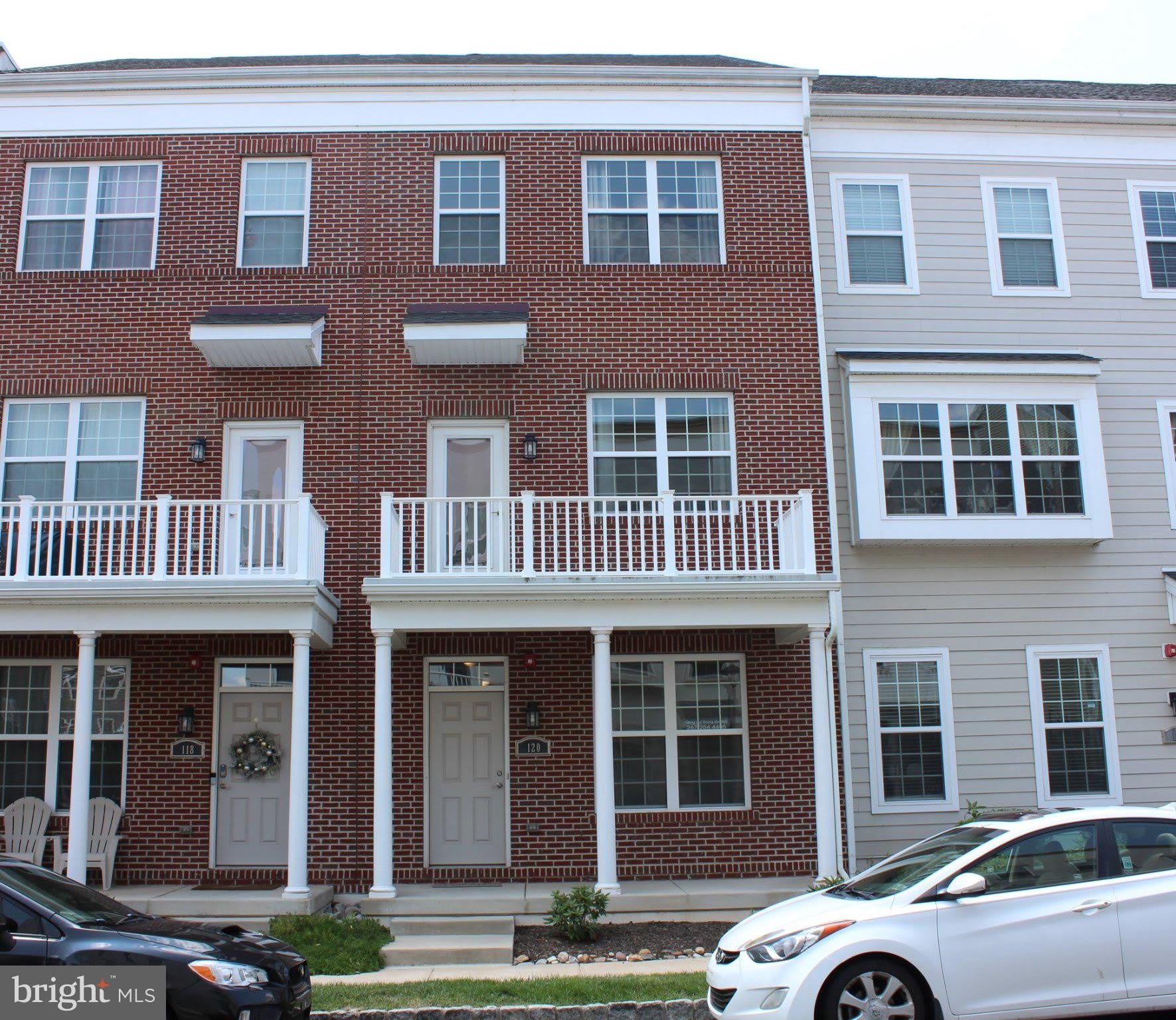 120 PRINCE GEORGE Street – photo 1