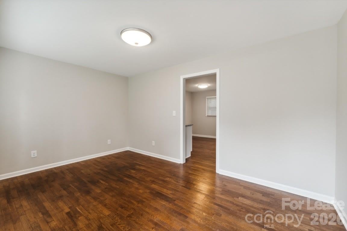905 Clark Street – photo 3
