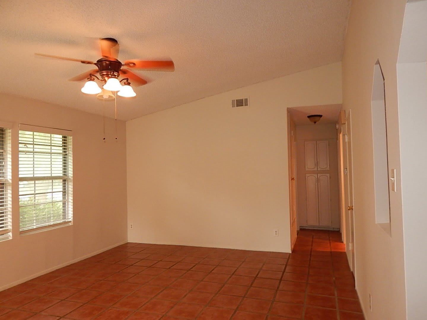South SFH – photo 4
