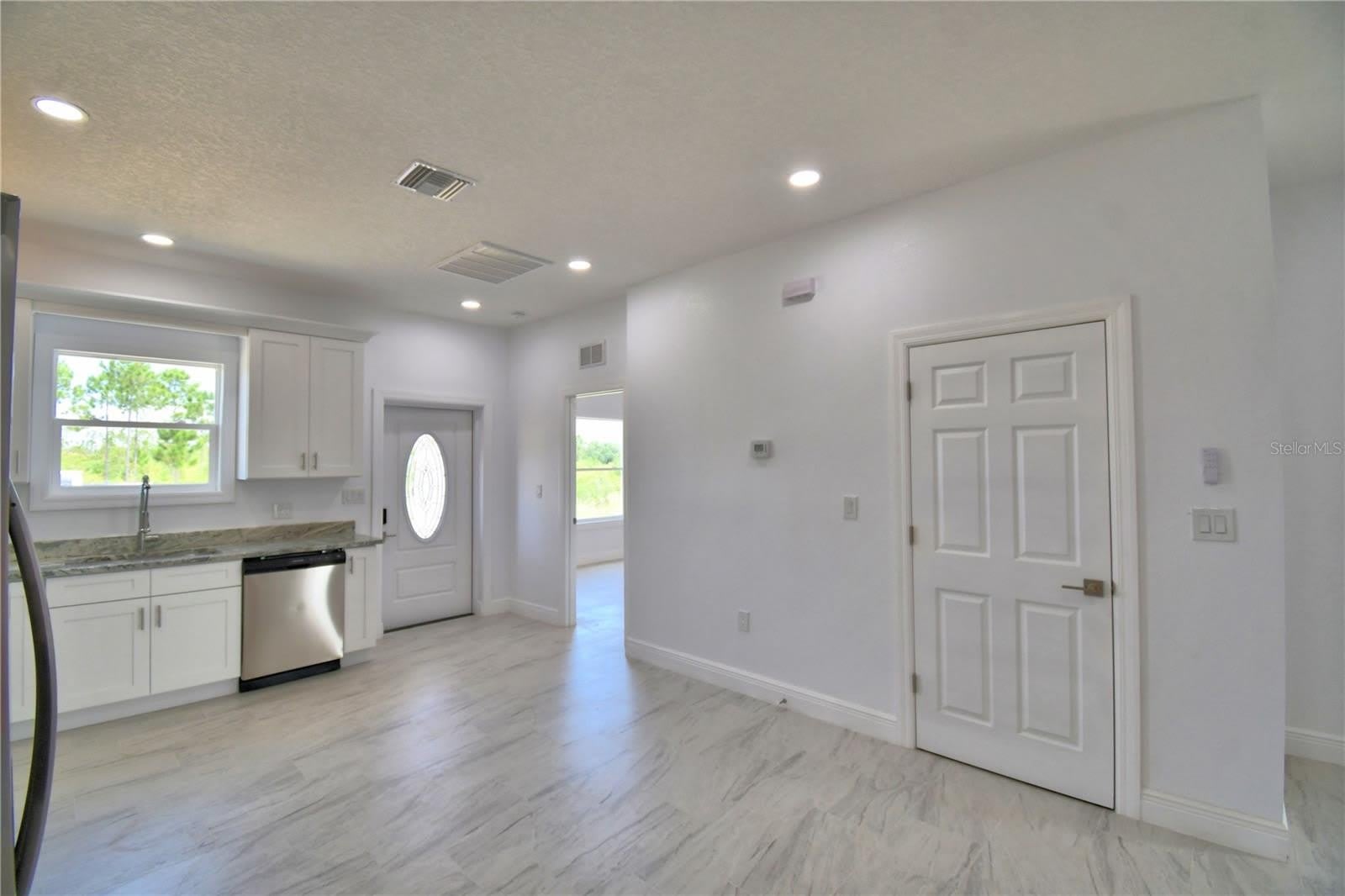 7951 SARASOTA Drive – photo 4