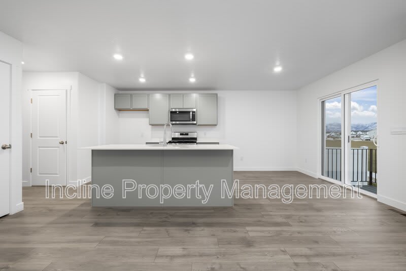 282 N Tack Ln – photo 3