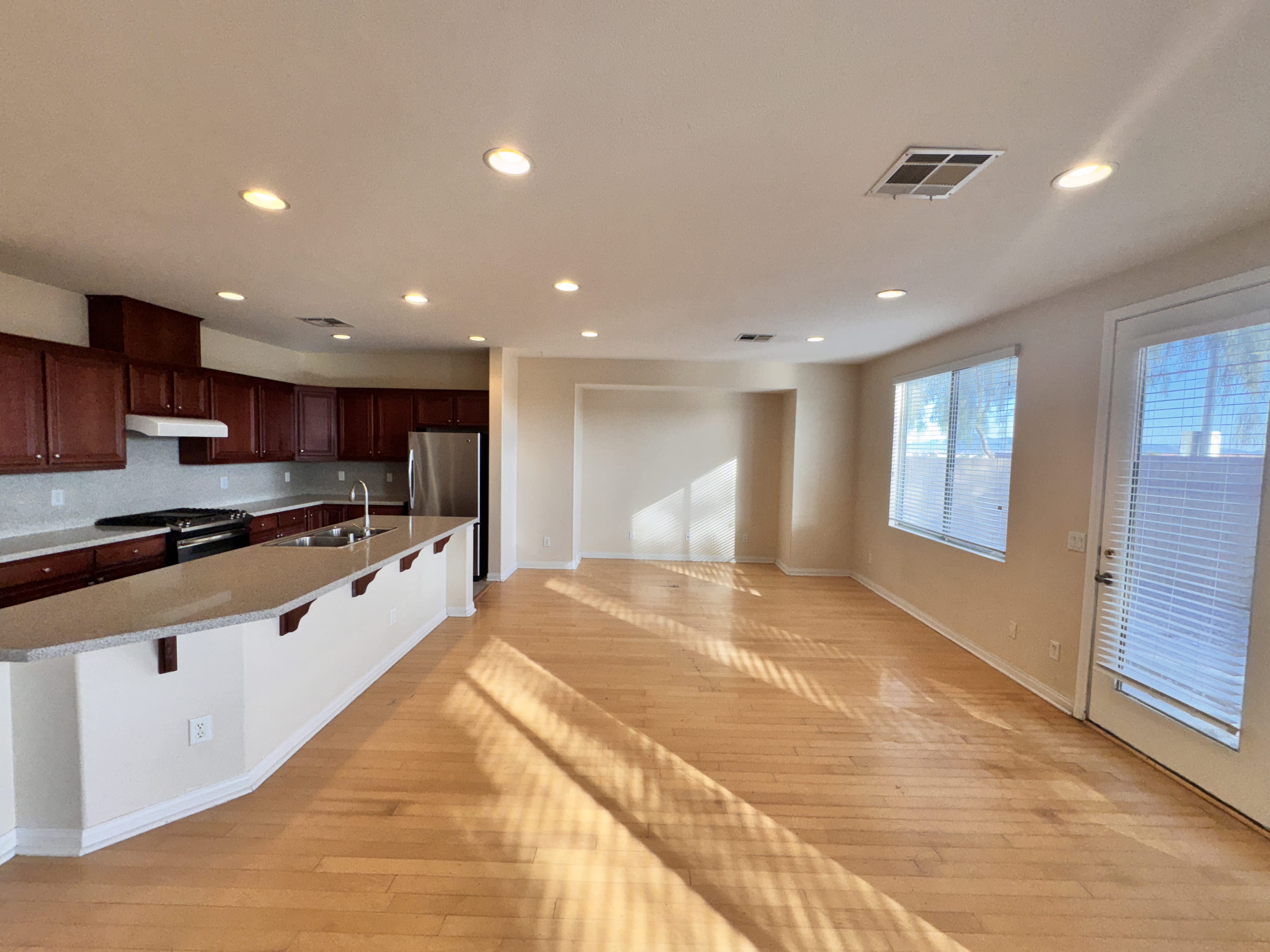 7541 Port Orchard Ave – photo 4