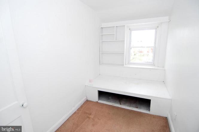 233 Orville Rd – photo 5