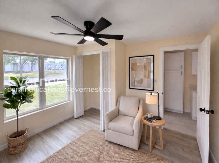 5680 28th Street North – photo 4